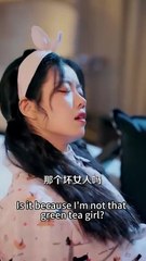 After she transmigrated into a book and became a vicious woman, she accidentally developed the ability to read minds. When she conquered her mad husband, Bai Lianhua came to trouble her again. However, all the plots were under her control, leaving Bai Lia