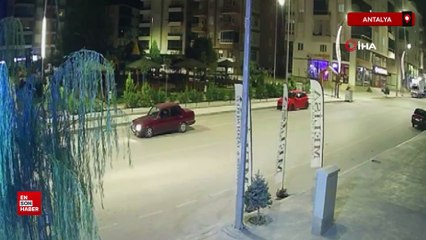 Antalya'da 15 dakika arayla 2 iş yerini pompalı tüfekle kurşunladı