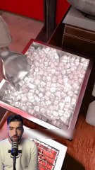 Il mange des glaçons chaud