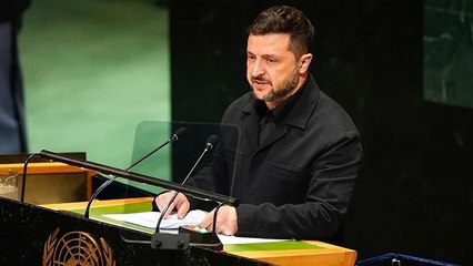 Zelenski: Rusya, NATO'yu ihlal ediyor
