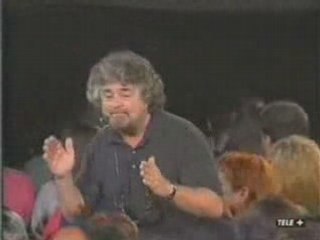 BEPPE GRILLO - Democrazia a Porte Chiuse!