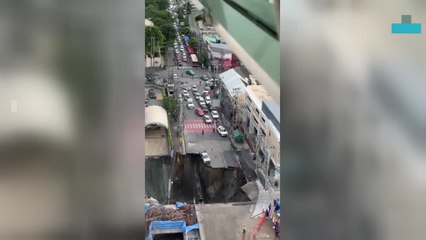Giant Sinkhole in Bangkok