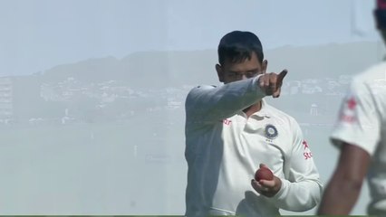 Rare moment | Virat Wicket Keeping And Dhoni Bowling