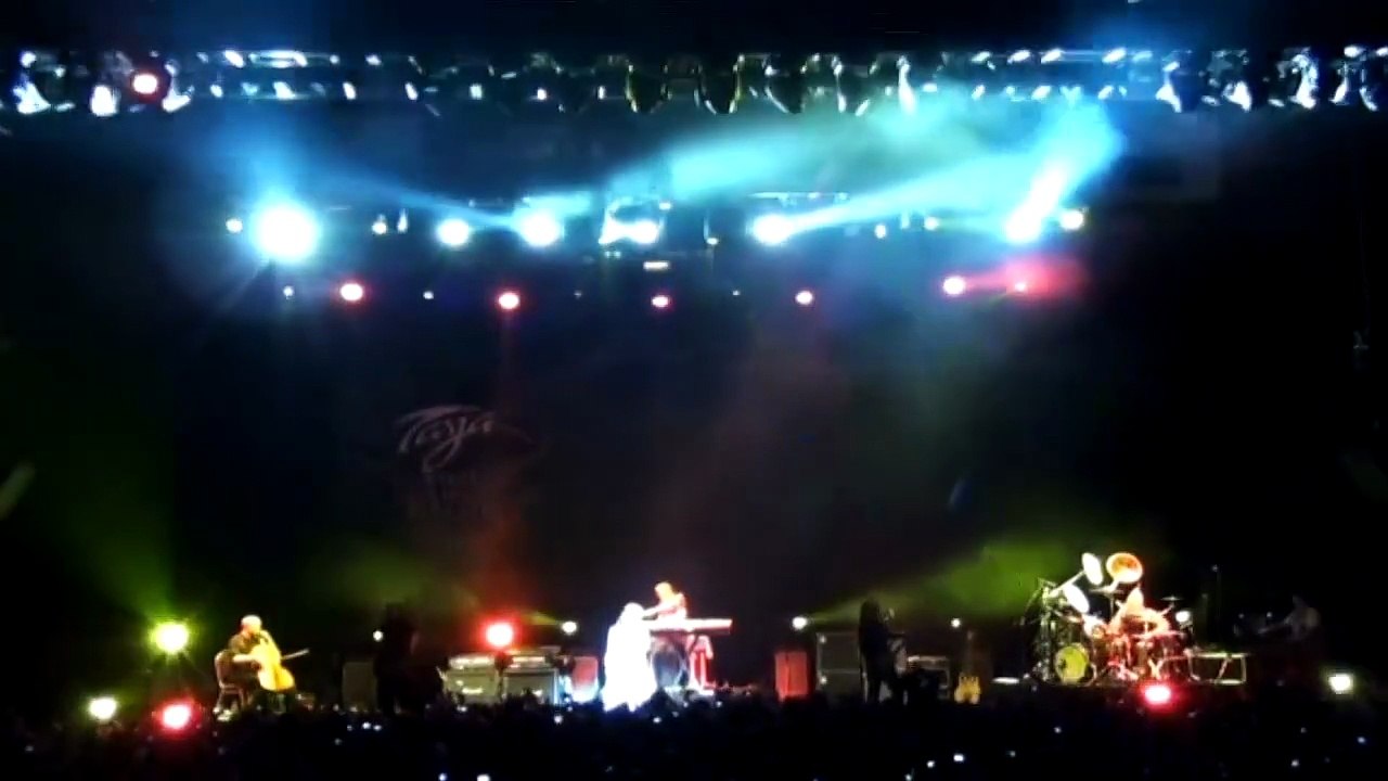 TARJA — Where Were You Last Night - Heaven Is A Place On Earth - Livin' On A Prayer | Tarja — Luna Park Ride — (2011) — Stadium LUNA PARK — Buenos Aires, Argentina, 27th March, 2011