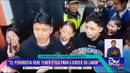 Expertos analizan si el trabajo periodístico puede convertirse en hostigamiento