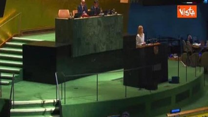 Meloni all'Onu cita papa Francesco: «In corso una Terza Guerra Mondiale "a pezzi"»