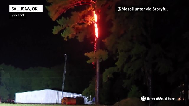 Thunderstorms sweep from the Plains to the Northeast