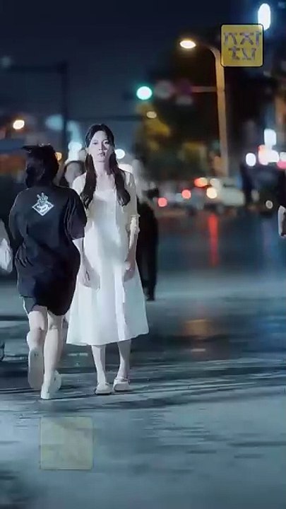 Die unnahbare Erbin mit ihrem treuen Jugendfreund