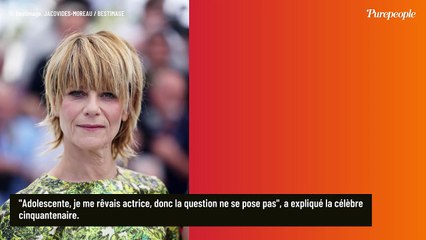 "Je suis née privilégiée, c'est vrai" : Marina Foïs, ses franches confidences sur le milieu aisé dans lequel elle a grandi