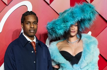 ASAP Rocky sugere que pode ter se casado em segredo com Rihanna