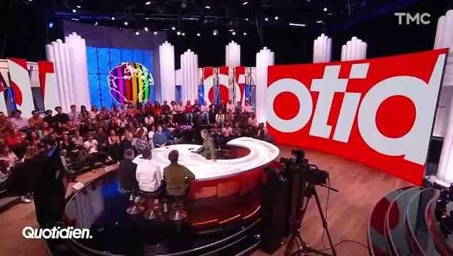 Des images d'un échange entre Cédric Jubillar et ses avocats ont été diffusées dans Quotidien ce lundi 22 septembre