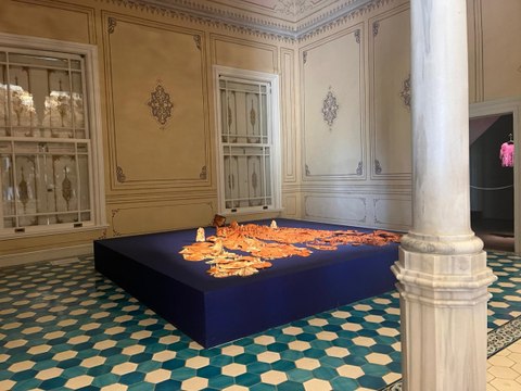 Doğa, sanat ve hayal gücü: Abdülmecid Efendi Köşkü’nde “Folia” sergisi