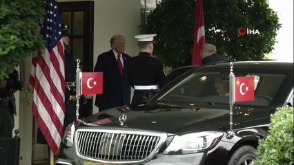 Cumhurbaşkanı Erdoğan Trump tarafından Beyaz Saray’da resmi törenle karşılandı