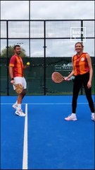 Ünlü spiker Galatasaray forması giydi