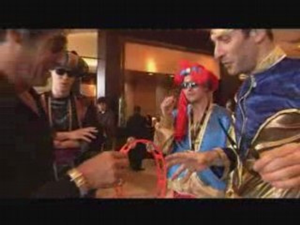 Gerard Lanvin et les fakirs au Martinez