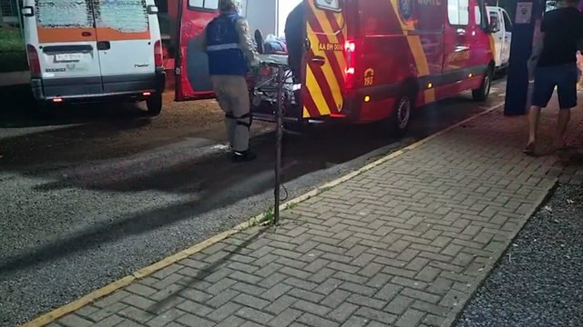 Idoso é atropelado por ônibus na Avenida Brasil e levado ao HUOP; Siate e médico foram chamados