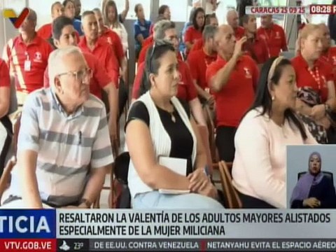 Caracas | Adultos mayores recibieron formación sobre el rol de la Milicia Nacional Bolivariana