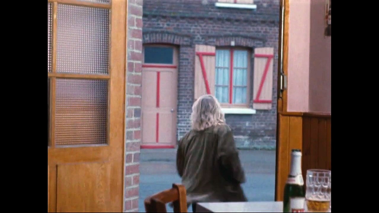 La coupe à dix francs (1974) - Bande annonce