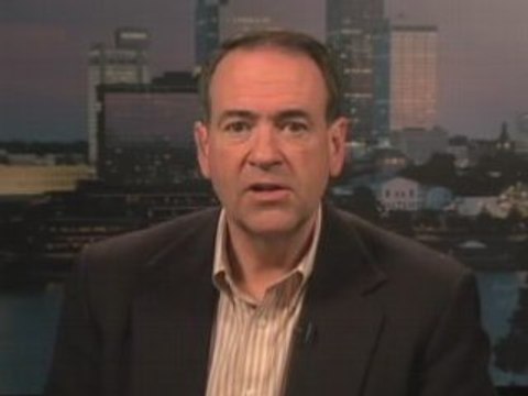 TAVIS SMILEY | Guest: Mike Huckabee | PBS