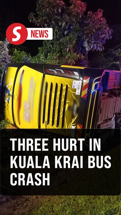 Express bus carrying 15 overturns in Kuala Krai