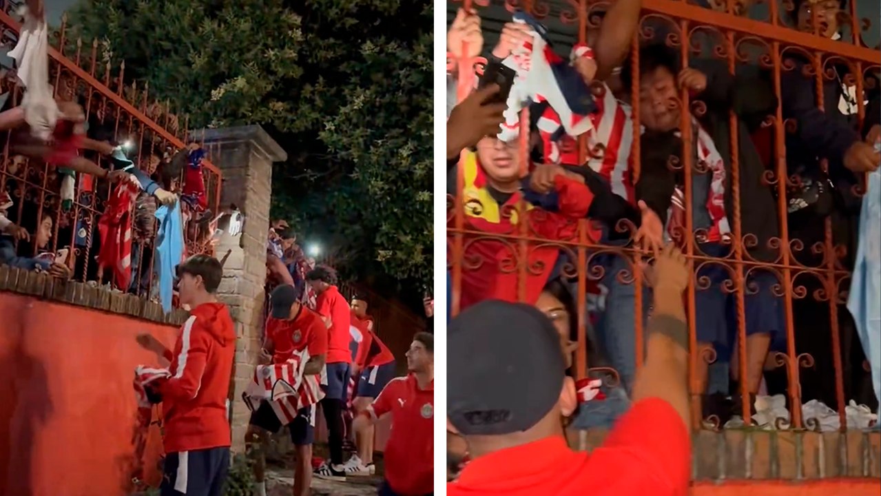 Chivas conquista Puebla: futbolistas del Rebaño firman camisetas a sus aficionados