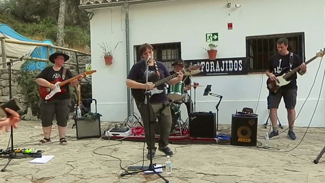Who´ll stop the rain- Creedence Cover- Forajidos