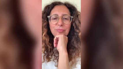 Teresa Mannino e la Flotilla: «Bastava telefonare a Meloni che portava gli aiuti sull'acquascooter con Tajani. I palestinesi non hanno più citofoni? Indirizzate a Pizzaballa, l'unico di cui ci si può fidare»
