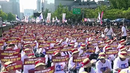 عمال المالية في كوريا الجنوبية ينظمون أول إضراب عام منذ ٣ سنوات