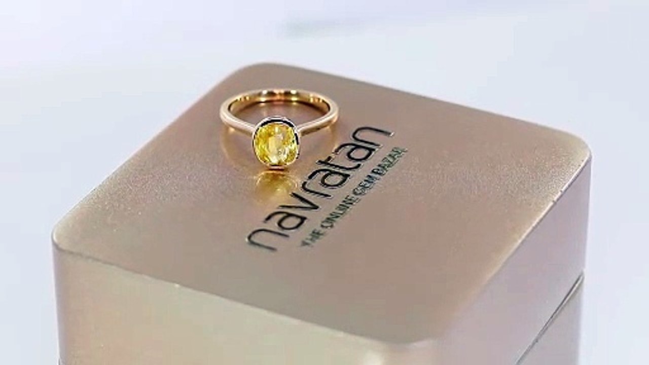 Beautiful Natural Yellow Sapphire Ring At Navratan