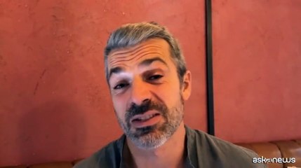 Luca Argentero, da attore a produttore: la sfida è il vino alcol-free