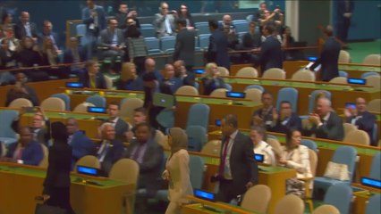 El momento en el que la mayoría de países abandona la ONU cuando entra Netanyahu
