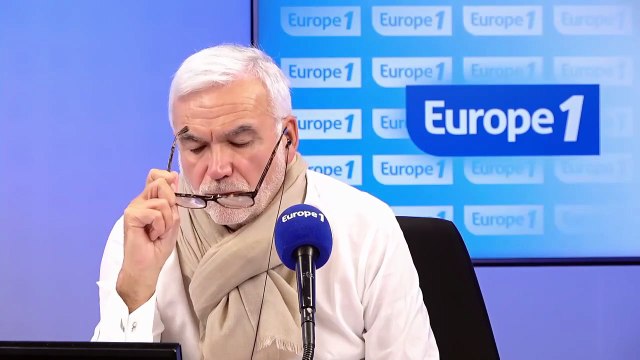 «Un homme qui a poignardé son neveu a été laissé en liberté, alors que Nicolas Sarkozy a un mandat de dépôt et une exécution provisoire» dénonce Gauthier Le Bret