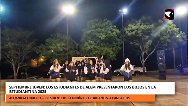 Septiembre Joven: los estudiantes de Alem presentaron los buzos en la estudiantina 2025