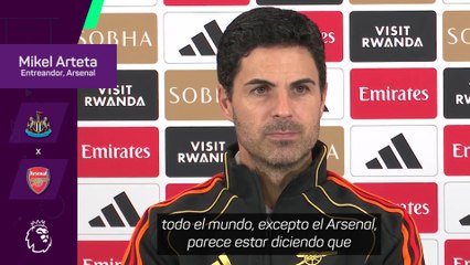 Arteta confirma la renovación de Saliba: "Él ha sido fundamental estos años"