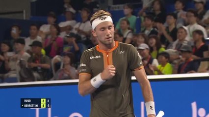 Tokyo - Ruud s'impose face à Berrettini dans le duel des "Poulidors"