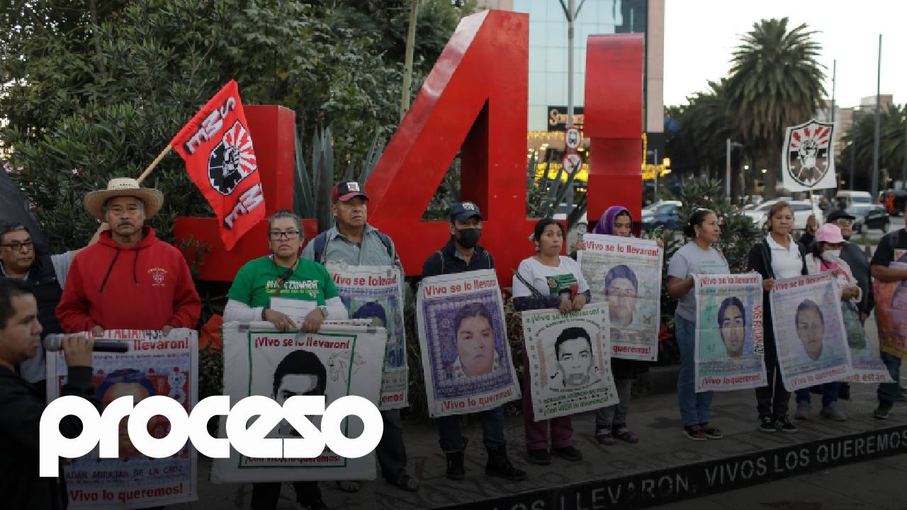 El reclamo de los padres del caso Ayotzinapa: “Estamos jugando otra vez, ya basta"