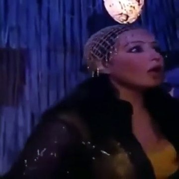 فيديو... أول تعليق من سمية الخشاب على خبر طلاق أحمد سعد