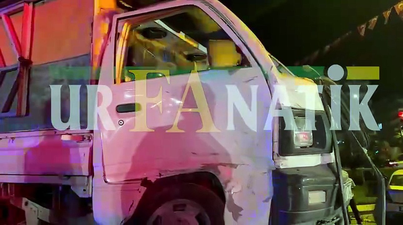 Şanlıurfa Haliliye’de 3 Araç Birbirine Girdi, Ortalık Savaş Alanına Döndü!