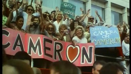 In and Out (1997) - Bande annonce