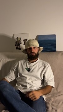 Tout le monde a vu Dune au cinéma… mais peu se sont plongés dans le livre qui a tout inspiré. 🌌Ce tome 1, c’est une fresque de complots, de prophéties et de survie sur une planète désertique où l’eau vaut plus que l’or.Franck Herbert