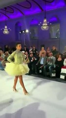 مايا ويليامز جنباً إلى جنب مع عارضات Atelier Zuhra