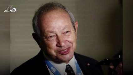 ساويرس ينشر صورة مع عِشرة عمره عمرو دياب والهضبة يرد عليه