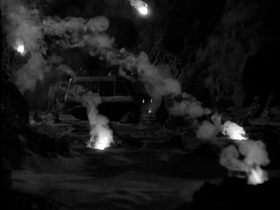 Perdidos en el espacio 1x13-Uno de nuestros perros ha desaparecido-HD