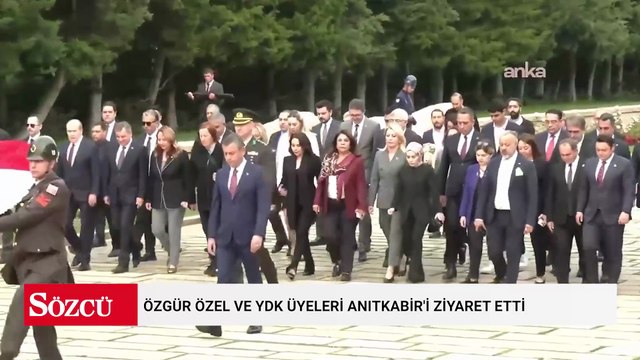 Özgür Özel ve YDK üyeleri Anıtkabir'i ziyaret etti