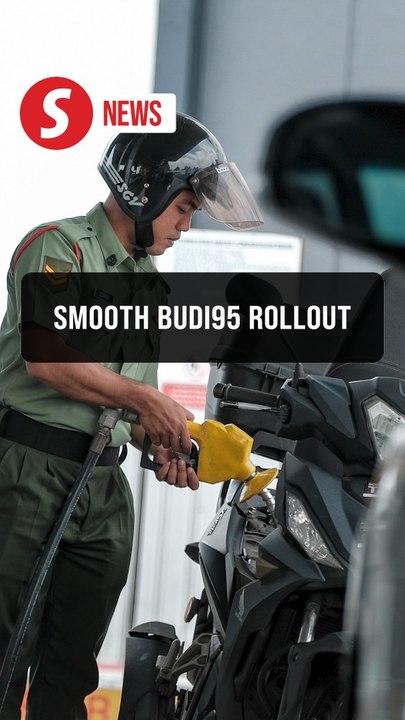 Fahmi: Budi95 rolls out smoothly for security forces, monitoring ongoing