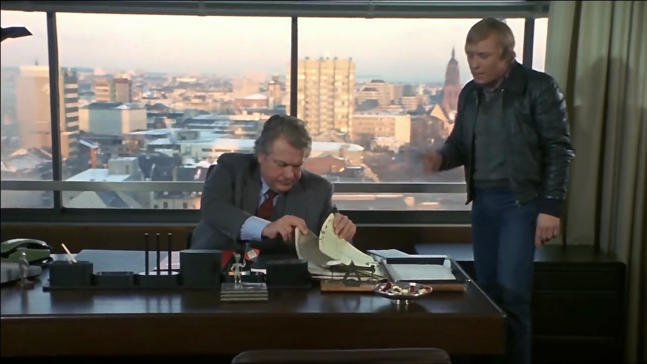 Ein Fall für zwei - Folge 6 - Brandstiftung