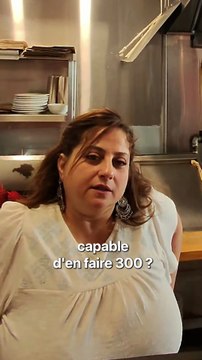 60 Hot Dogs Offerts : Regardez la Réaction Incroyable !