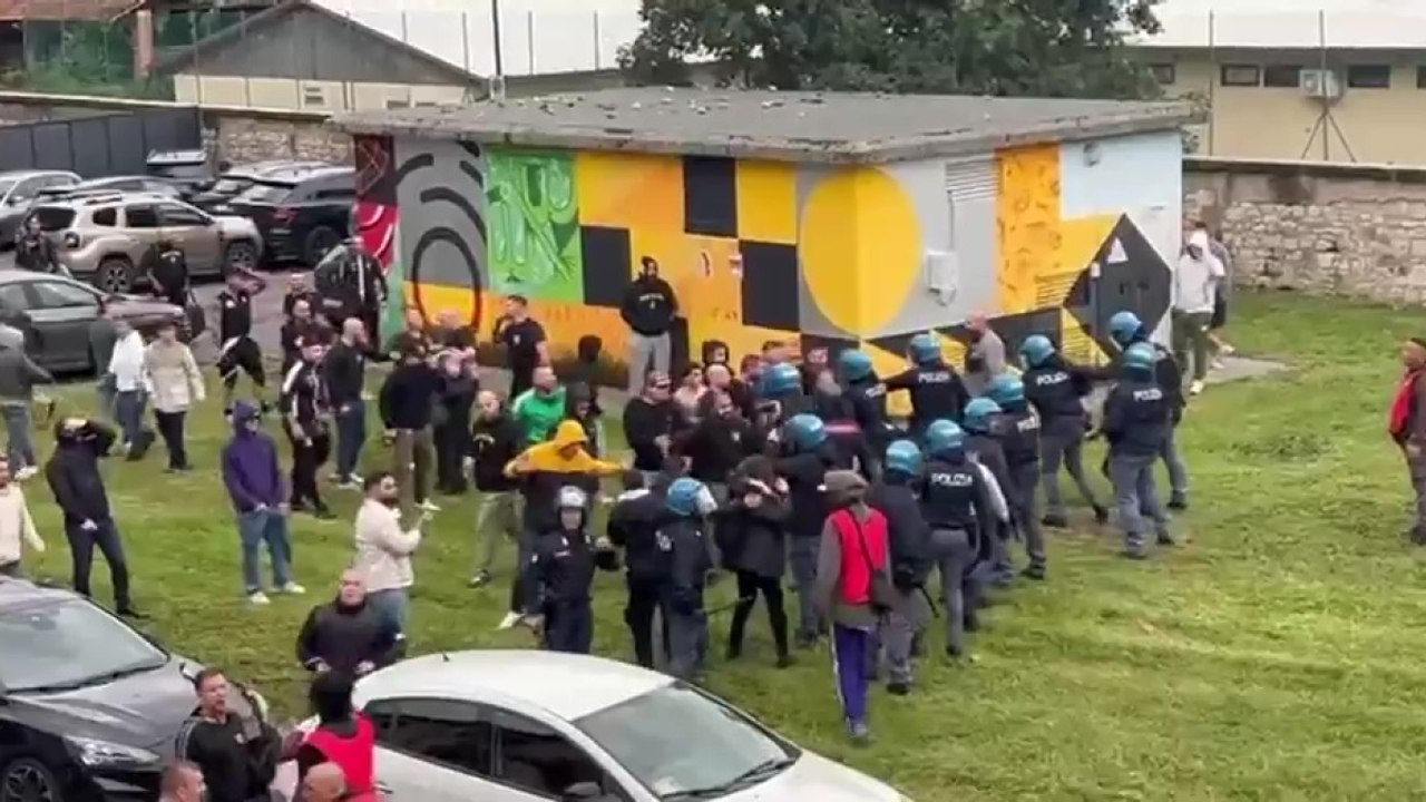 Corteo per la Palestina a Brescia, momenti di tensione ma nessun contatto