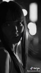 La beauté n’est pas toujours éclatante de couleurs