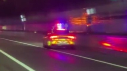 수원광명고속도로 터널서 3대 추돌...사고 충격으로 화재도 / YTN